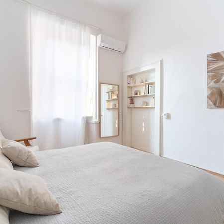 Grand Central 1845 - 2 Bedrooms Design Flat Bergamo Exterior foto